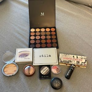 A lots of Mac, Stila, Morphe, urban decay, canmake, kate eyeshadows